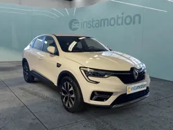 Weiß Gebraucht 2023 Renault Arkana Equilibre SUV | 22.996 € (Guter Preis)