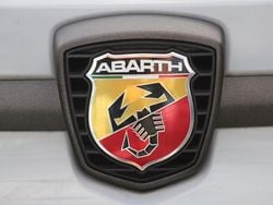 Grau Gebraucht 2020 Abarth 595 Esseesse Kleinwagen | 19.999 € (Guter Preis)