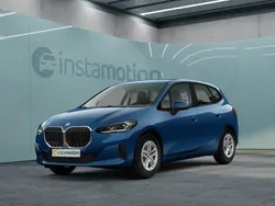 Blau Gebraucht 2022 BMW 218 Active Tourer Sport Line Van / Kleinbus | 25.950 € (Fairer Preis)