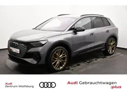 Grau (metallic) Gebraucht 2021 Audi e-tron Basis SUV | 37.390 €