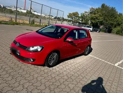 Rot Gebraucht 2009 VW Golf VI Limousine | 4.000 € (Etwas zu teuer)