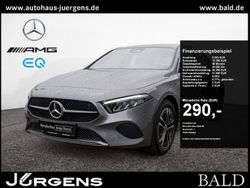 Grau metalliclack mountaingrau Gebraucht 2024 Mercedes A200 Progressive Limousine | 30.840 € (Fairer Preis)