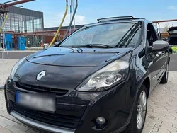Schwarz Gebraucht 2011 Renault Clio II Night&Day Limousine | 3.000 € (Fairer Preis)