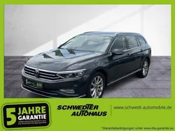 Mangangrau metallic Gebraucht 2023 VW Passat Elegance Kombi | 27.990 € (Teuer)