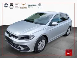 Silber Gebraucht 2024 VW Polo IQ Drive Limousine | 20.260 € (Fairer Preis)