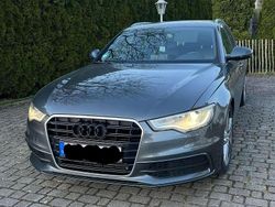 Grau Gebraucht 2012 Audi A6 Kombi | 17.500 €