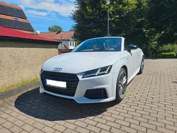 Weiß Gebraucht 2017 Audi TT Roadster S-Line Cabrio | 22.998 € (Teuer)