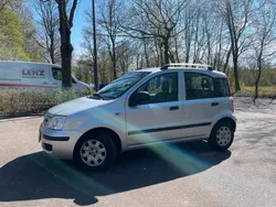 Silber Gebraucht 2010 Fiat Panda Dynamic Kleinwagen | 4.900 €