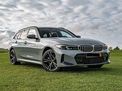 Grau Neu 2025 BMW 330e M Sport Kombi | 59.850 €