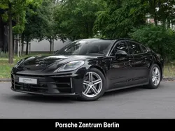Tiefschwarzmetallic Gebraucht 2024 Porsche Panamera 4 Limousine | 107.800 € (Superpreis)