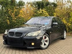 Blau Gebraucht 2008 BMW 530 M Sport Limousine | 4.450 €