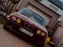 Rot Gebraucht 1991 BMW 525 Limousine | 6.000 €