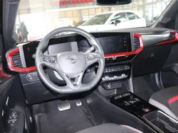 Schwarz Gebraucht 2024 Opel Mokka-e SUV | 26.249 € (Fairer Preis)