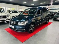 Blau Gebraucht 2018 VW Caddy Maxi Highline Van / Kleinbus | 21.790 € (Fairer Preis)