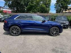 Blau Gebraucht 2023 Audi Q8 S-Line SUV | 66.900 €