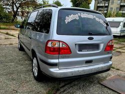 Silber Gebraucht 2005 Ford Galaxy Van / Kleinbus | 2.950 € (Etwas zu teuer)