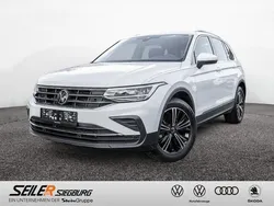 Weiss / pure white Gebraucht 2023 VW Tiguan Move SUV | 33.970 € (Fairer Preis)