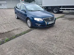 Blau Gebraucht 2005 VW Passat Highline Kombi | 4.250 € (Fairer Preis)