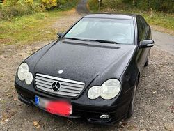 Schwarz Gebraucht 2004 Mercedes C200 Coupé | 950 € (Superpreis)