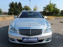 Silber metallic Gebraucht 2011 Mercedes S500 Limousine | 23.499 € (Fairer Preis)