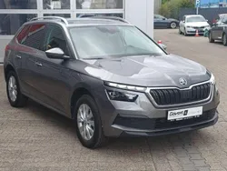 Grau Gebraucht 2023 Skoda Kamiq Style SUV | 21.950 € (Fairer Preis)