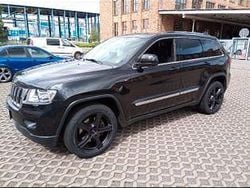 Schwarz Gebraucht 2013 Jeep Grand Cherokee Laredo SUV | 13.999 € (Fairer Preis)