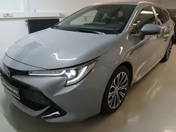 Grau Gebraucht 2022 Toyota Corolla Team Kombi | 21.990 € (Superpreis)