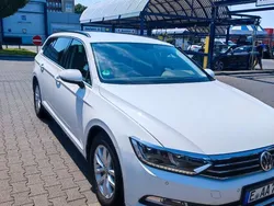Weiß Gebraucht 2017 VW Passat Highline Kombi | 17.400 € (Fairer Preis)