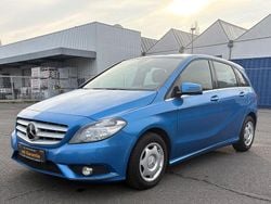 Blau Gebraucht 2013 Mercedes B180 Van / Kleinbus | 10.990 € (Guter Preis)