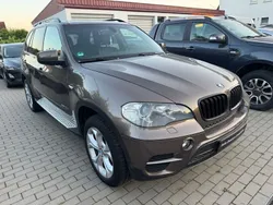 Braun Gebraucht 2010 BMW X5 Comfort Edition SUV | 15.105 € (Fairer Preis)