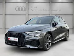Grau Gebraucht 2024 Audi A3 Sportback S-Line Limousine | 37.575 € (Fairer Preis)