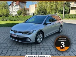 Silber Gebraucht 2021 VW Golf VIII Life Kombi | 15.890 € (Etwas zu teuer)