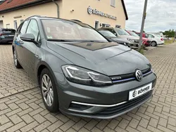 Grau Gebraucht 2019 VW Golf VII Comfortline Kombi | 11.990 € (Fairer Preis)