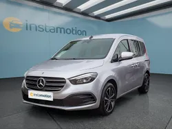 Silber Gebraucht 2024 Mercedes T180 Van / Kleinbus | 33.749 € (Teuer)