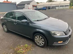 Grau Gebraucht 2011 VW Passat Comfortline Limousine | 4.300 € (Superpreis)
