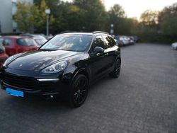 Schwarz Gebraucht 2016 Porsche Cayenne Platinum Edition SUV | 39.900 € (Teuer)