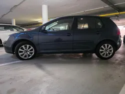 Blau Gebraucht 2007 VW Golf V Limousine | 2.400 € (Fairer Preis)