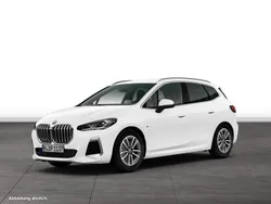 Alpinweiss Gebraucht 2024 BMW 223 Active Tourer Comfort Edition Van / Kleinbus | 42.834 € (Fairer Preis)