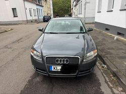 Grau Gebraucht 2005 Audi A4 Limousine | 6.499 € (Teuer)