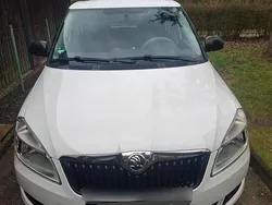 Weiß Gebraucht 2013 Skoda Fabia Kombi | 5.100 € (Fairer Preis)