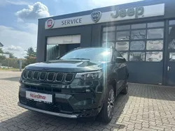 Grün Neu 2025 Jeep Compass Summit SUV | 38.990 € (Fairer Preis)