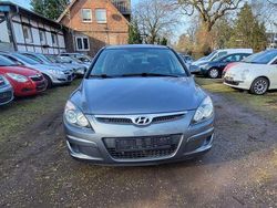 Grau Gebraucht 2009 Hyundai i30 Edition+ Limousine | 3.999 € (Fairer Preis)
