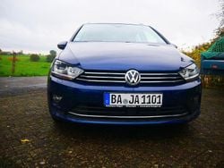 Blau Gebraucht 2017 VW Golf Sportsvan Sound Van / Kleinbus | 11.600 € (Superpreis)