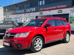 Rot Gebraucht 2012 Fiat Freemont Urban SUV | 4.990 € (Fairer Preis)