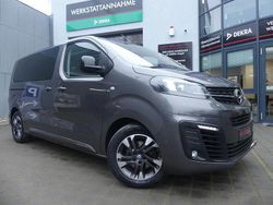 Grau Gebraucht 2023 Opel Zafira Life Van / Kleinbus | 38.799 € (Etwas zu teuer)