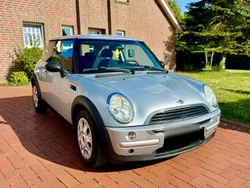 Silber Gebraucht 2004 Mini Cooper Kleinwagen | 2.900 € (Teuer)