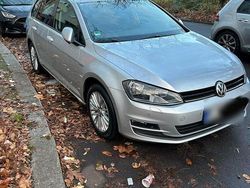 Silber Gebraucht 2014 VW Golf VII Cup Kombi | 12.900 € (Teuer)