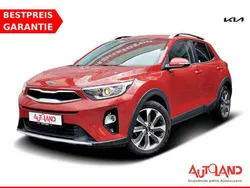 Signalrotmetallic (metallic) Gebraucht 2018 Kia Stonic Vision SUV | 15.990 € (Teuer)