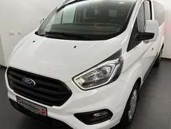 Frozen white Gebraucht 2019 Ford Transit Custom Van / Kleinbus | 26.950 € (Teuer)