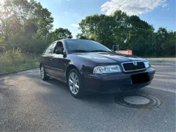 Violet Gebraucht 2000 Skoda Octavia Limousine | 1.499 € (Fairer Preis)